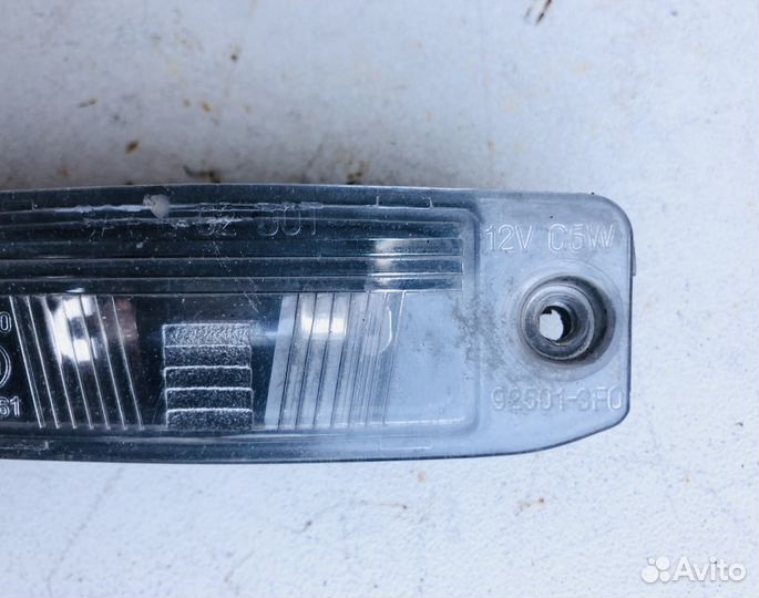 Плафон подсветки номера Киа Сид Соренто Спортейдж