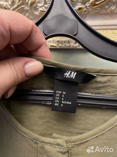 HM s зеленая блузка красивая