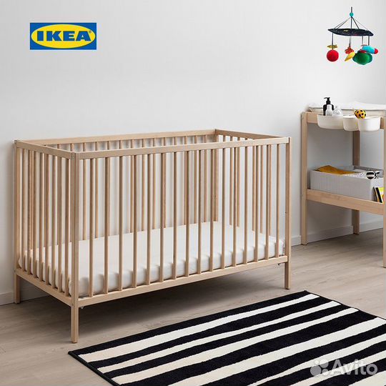 Детская кроватка IKEA с матрасом