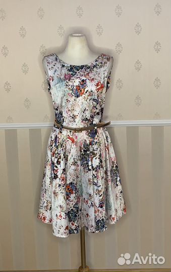 Платья Rinascimento