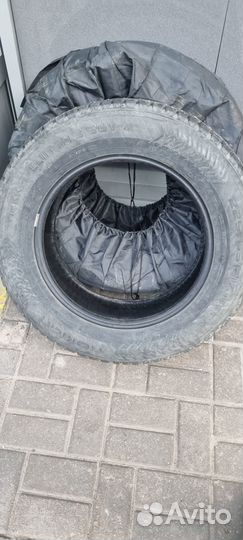 Nokian Tyres Hakkapeliitta 8 SUV 225/65 R17 106T