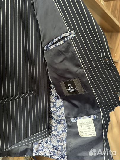 Костюм школьный