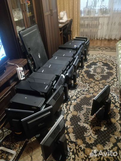 Мониторы и системные блоки