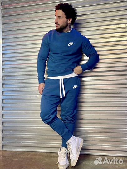 Костюм Nike