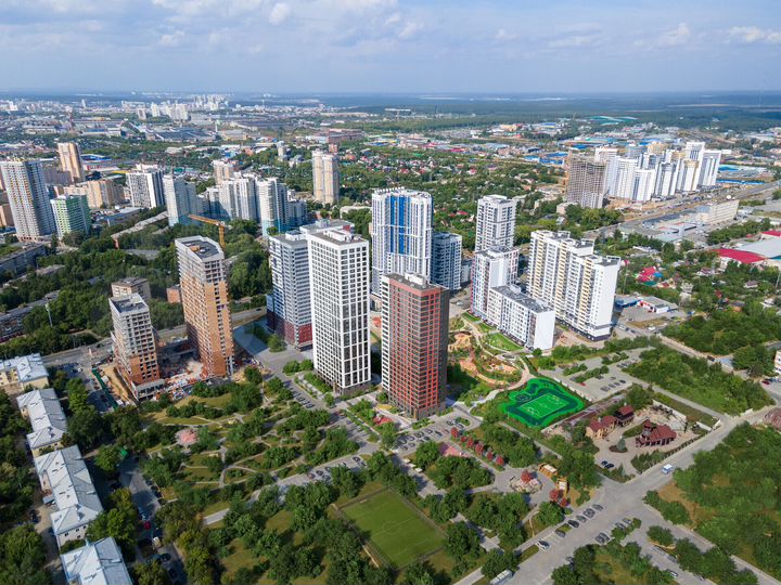 2-к. квартира, 71,1 м², 8/33 эт.