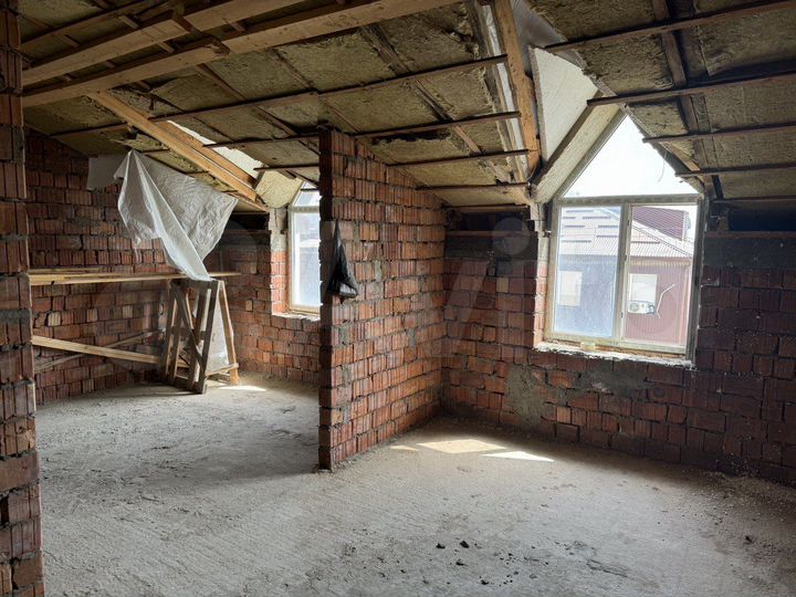 1-к. квартира, 42 м², 6/6 эт.