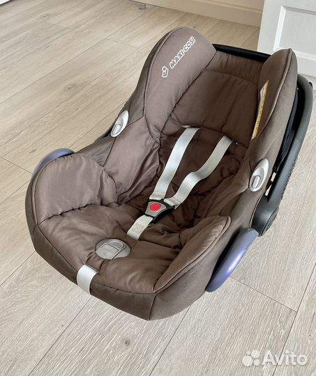 Автолюлька maxi cosi cabriofix