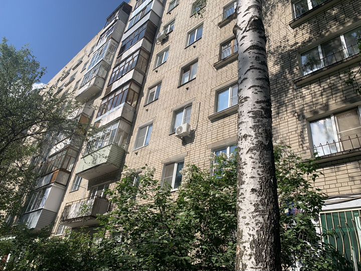 2-к. квартира, 43,2 м², 8/9 эт.