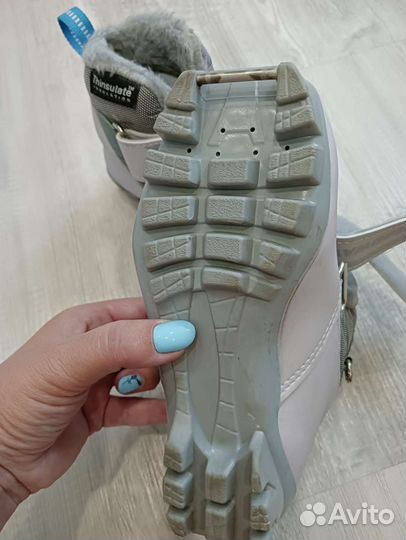 Лыжные ботинки