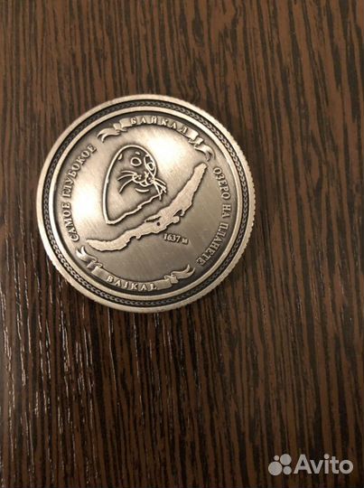 Настольная медаль