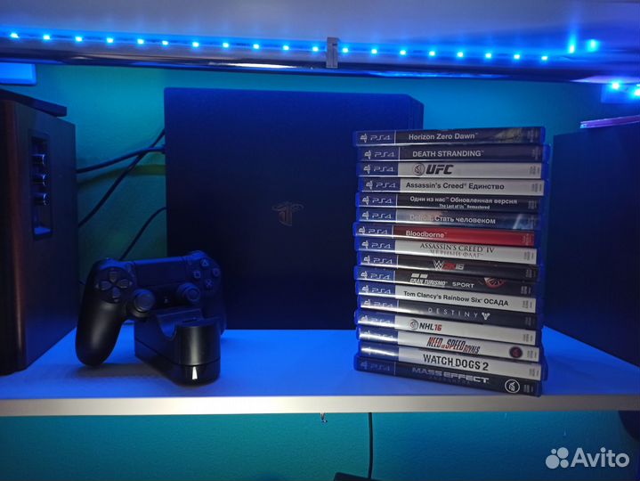 Sony playstation PS4 Pro 1 TB + игры
