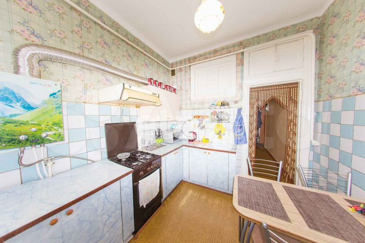 3-к. квартира, 74 м², 2/3 эт.