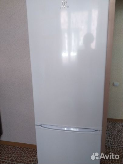 Продажа холодильников бу