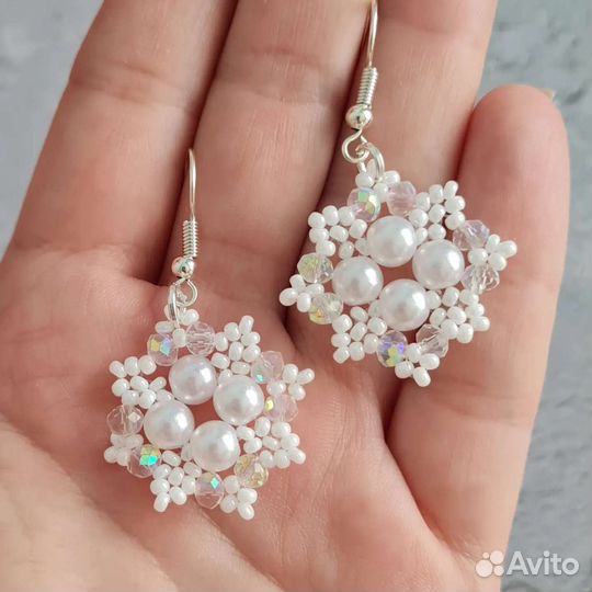 Серьги из бисера и бусин