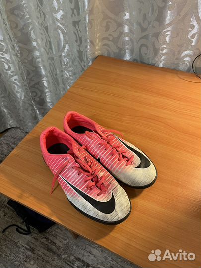 Сороконожки nike mercurial