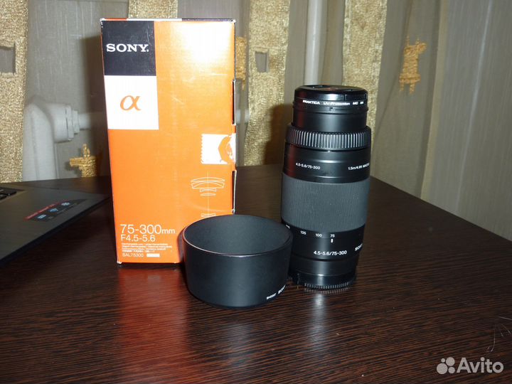 Объектив Sony SAL-75300