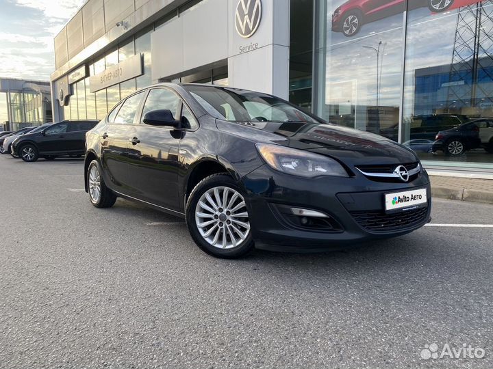 Opel Astra 1.6 AT, 2014, 190 000 км