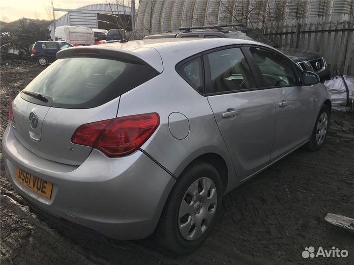 Разбор на запчасти Opel Astra J 2010-2017