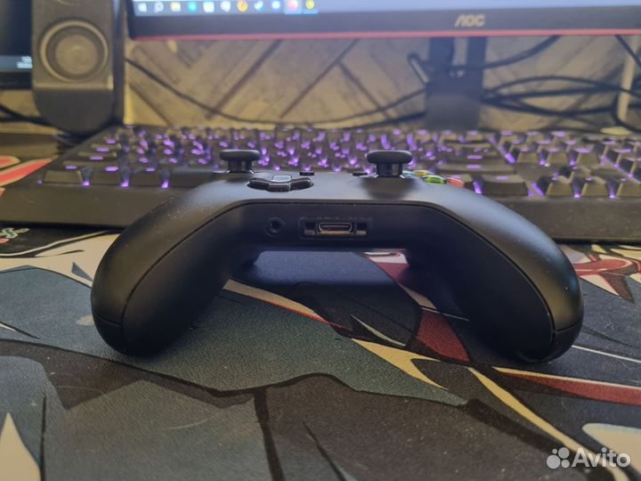 Геймпад Xbox ONE