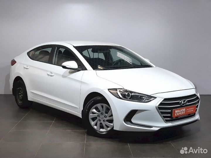 Hyundai Elantra, 2018