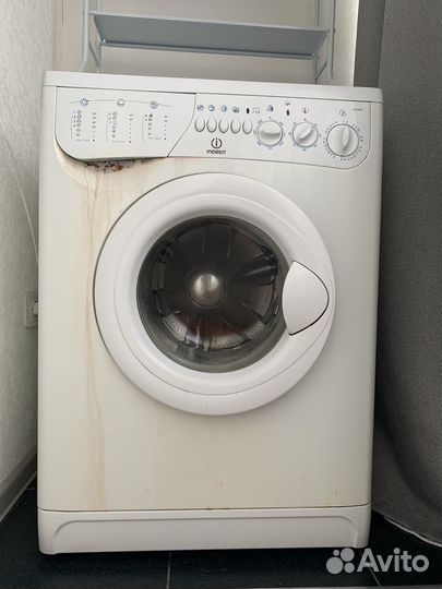 Стиральная машина indesit