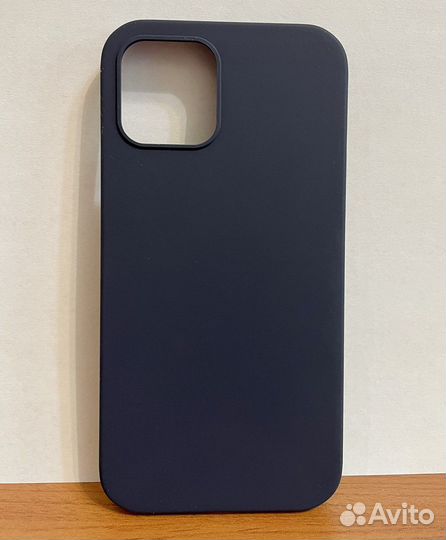 Силиконовый чехол ESR для iPhone 12