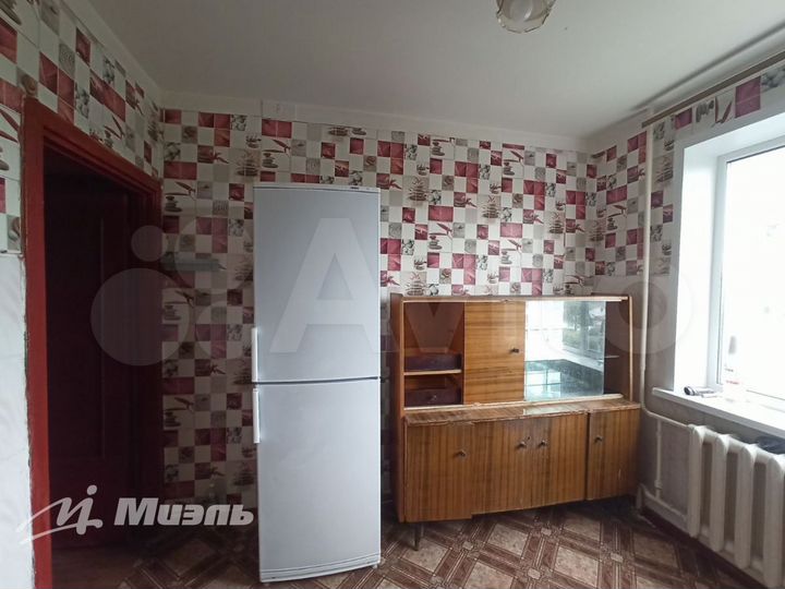 2-к. квартира, 52 м², 3/9 эт.