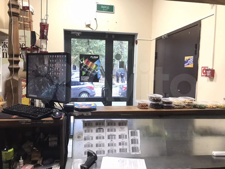 Торговое помещение с отдельным входом 25.4 м²