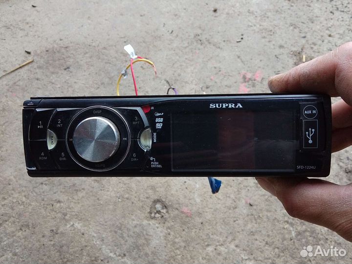Магнитола Supra