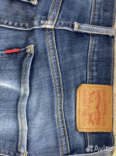 Джинсы женские levis 28 размер