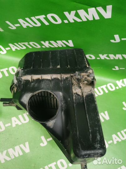 Воздушный фильтр Suzuki Escudo 3