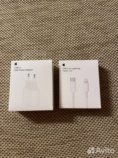 Зарядное устройство для iPhone (айфона) 20W