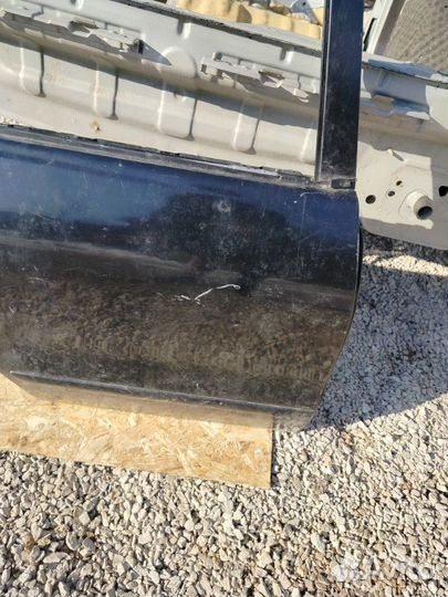 Дверь задняя правая Mitsubishi Galant 8