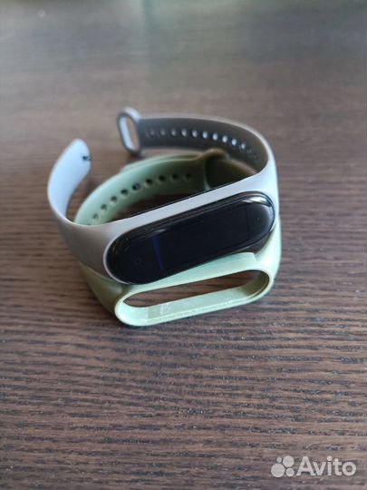 Xiaomi Mi SMART Band без NFC