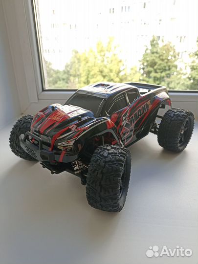 Машинка на радиоуправлении Remo Hobby RH1631