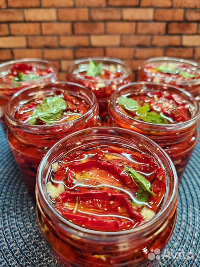 Вяленые томаты и слива