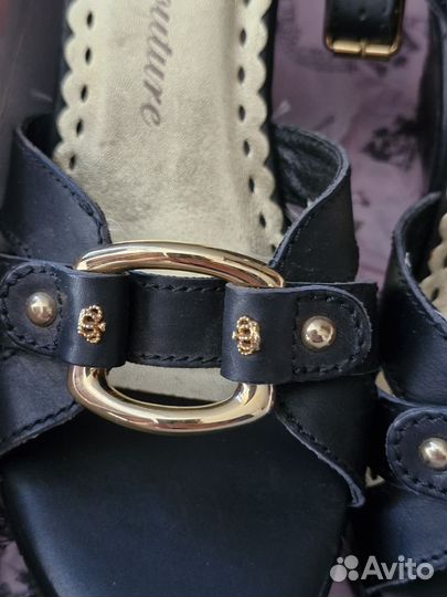 Босоножки на платформе Juicy Couture