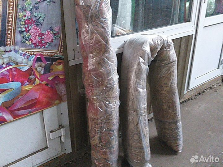 Персидские ковры красный 1,5 2 и бежевый 2 3