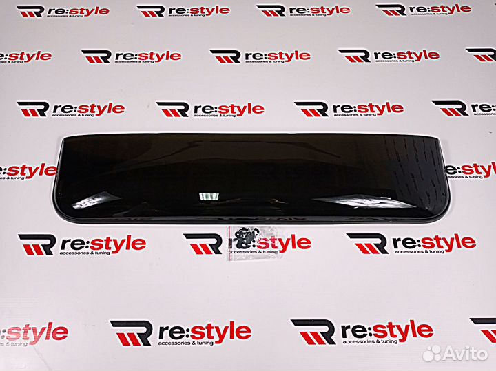 Дeфлектор люка Prado 150 / LX570 Аналог