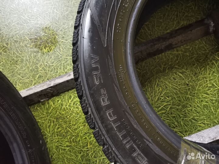 Nokian Tyres Hakkapeliitta R2 SUV 225/60 R17