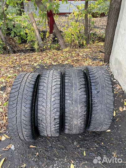 Bridgestone Ice Cruiser 7000 195/65 R15