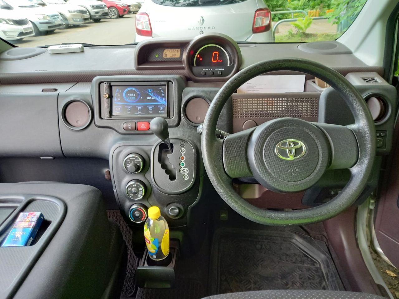Toyota Porte: фото владельца