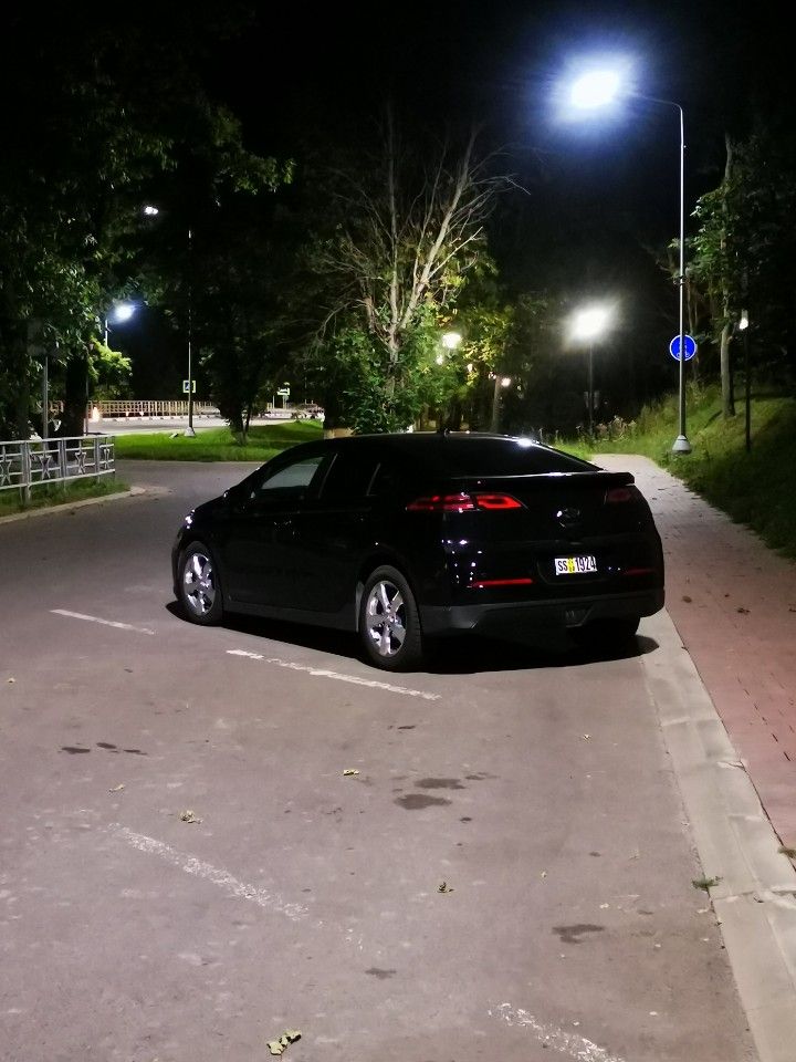 Chevrolet Volt: фото владельца
