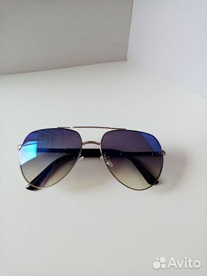 Солнцезащитные очки prada aviator голубые