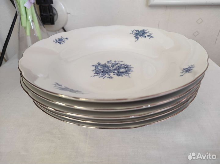 Набор винтажных тарелок