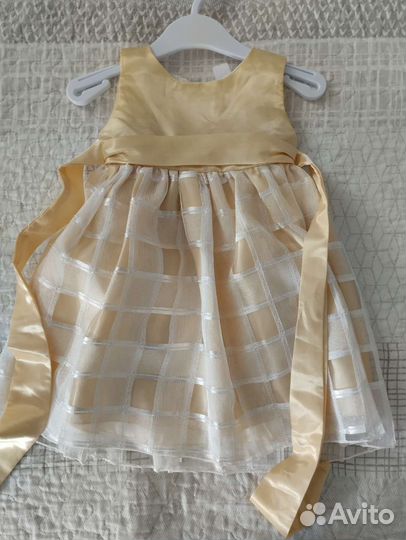 Платье нарядное для малышки, 68-74