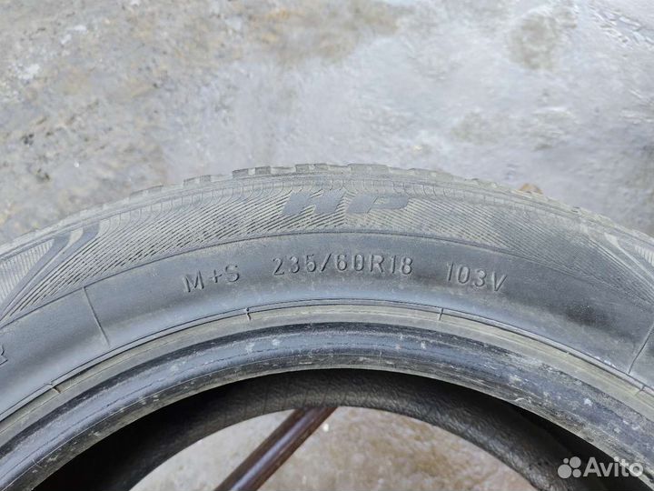 Goodyear Wrangler HP All Weather 235/60 R18