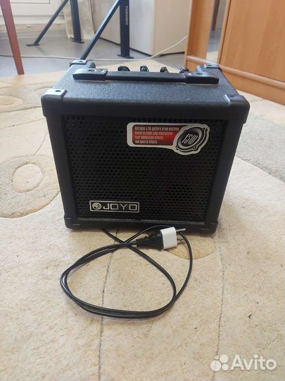 Гитарный комбоусилитель joyo DC-15