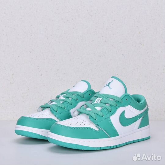 Кроссовки Nike Air Jordan 1 Low арт 2583 37