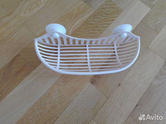 Новая мыльница на присосках (Россия)